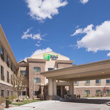 Holiday Inn Express And Suites Los Alamos Entrada Park By Ihg Exteriör bild
