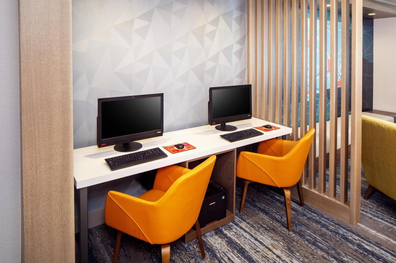 Holiday Inn Express And Suites Los Alamos Entrada Park By Ihg Exteriör bild