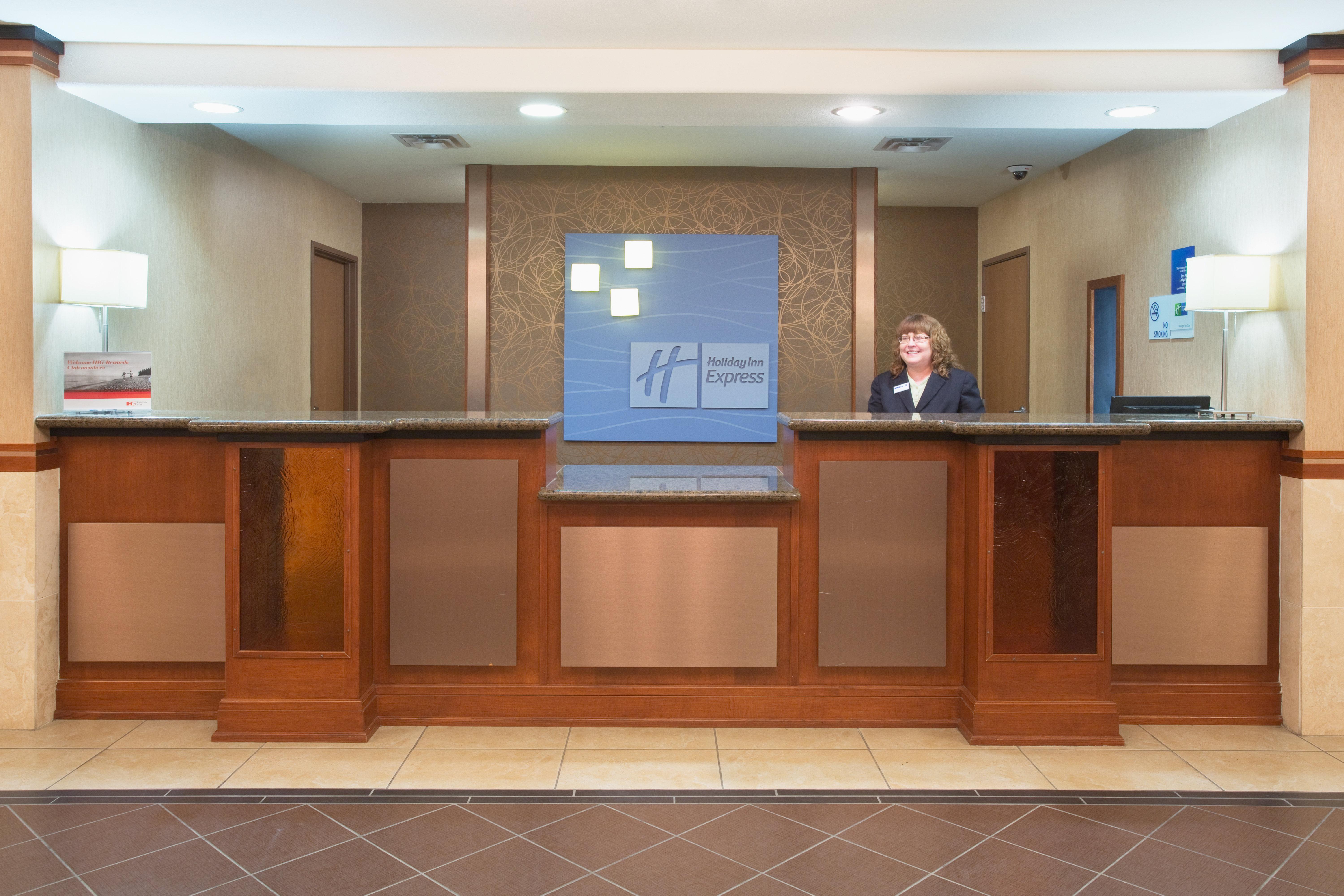 Holiday Inn Express And Suites Los Alamos Entrada Park By Ihg Exteriör bild