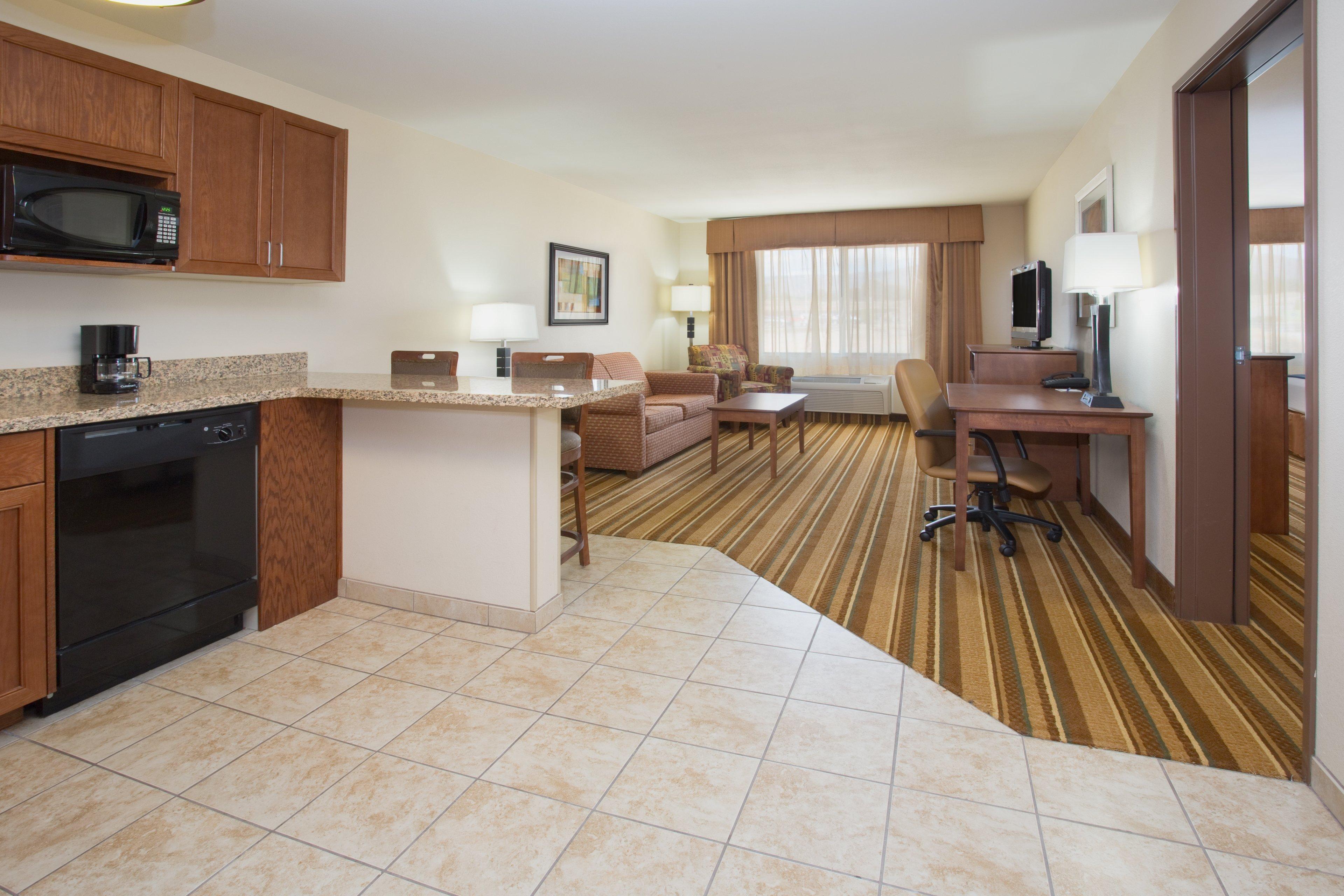 Holiday Inn Express And Suites Los Alamos Entrada Park By Ihg Exteriör bild