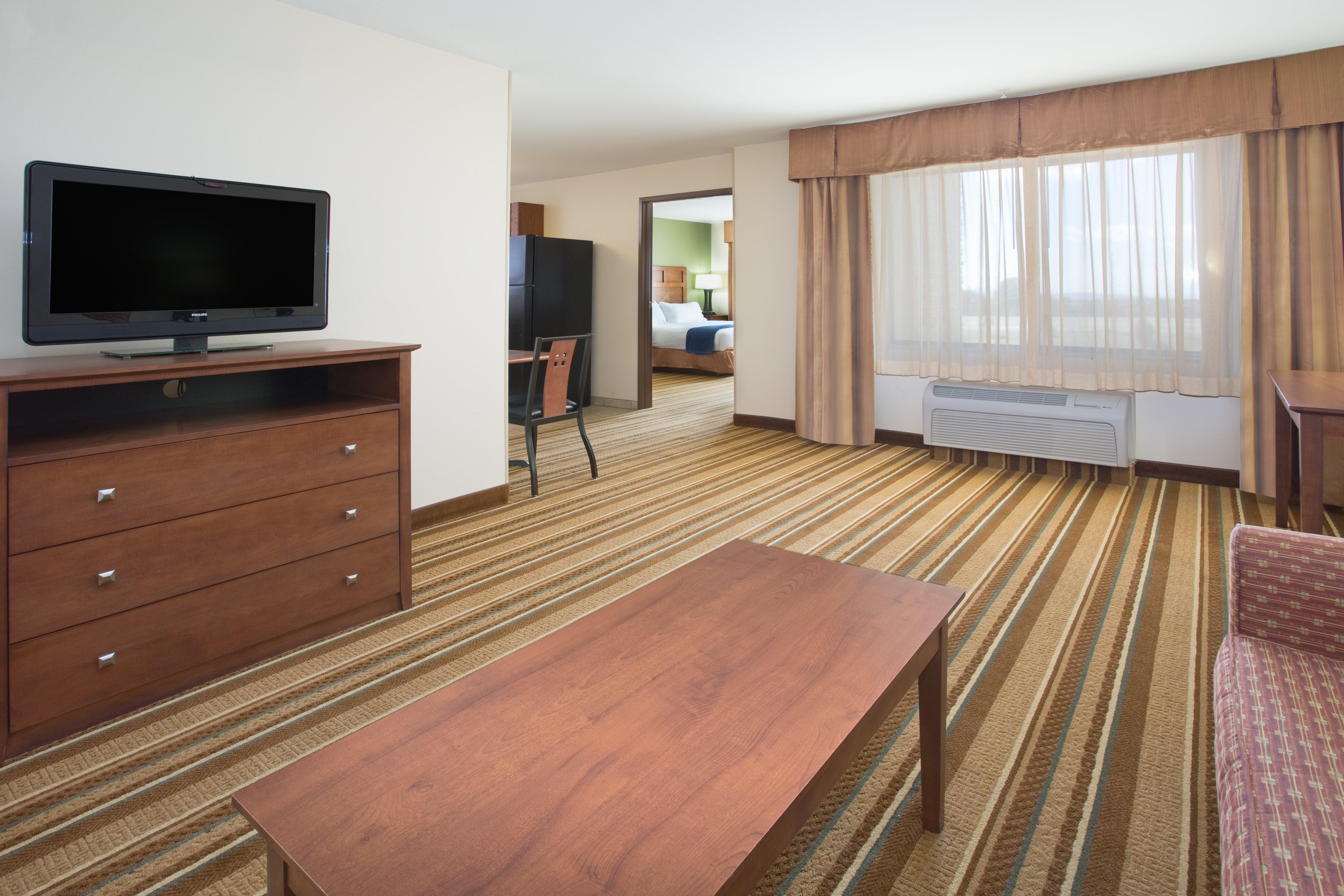 Holiday Inn Express And Suites Los Alamos Entrada Park By Ihg Exteriör bild