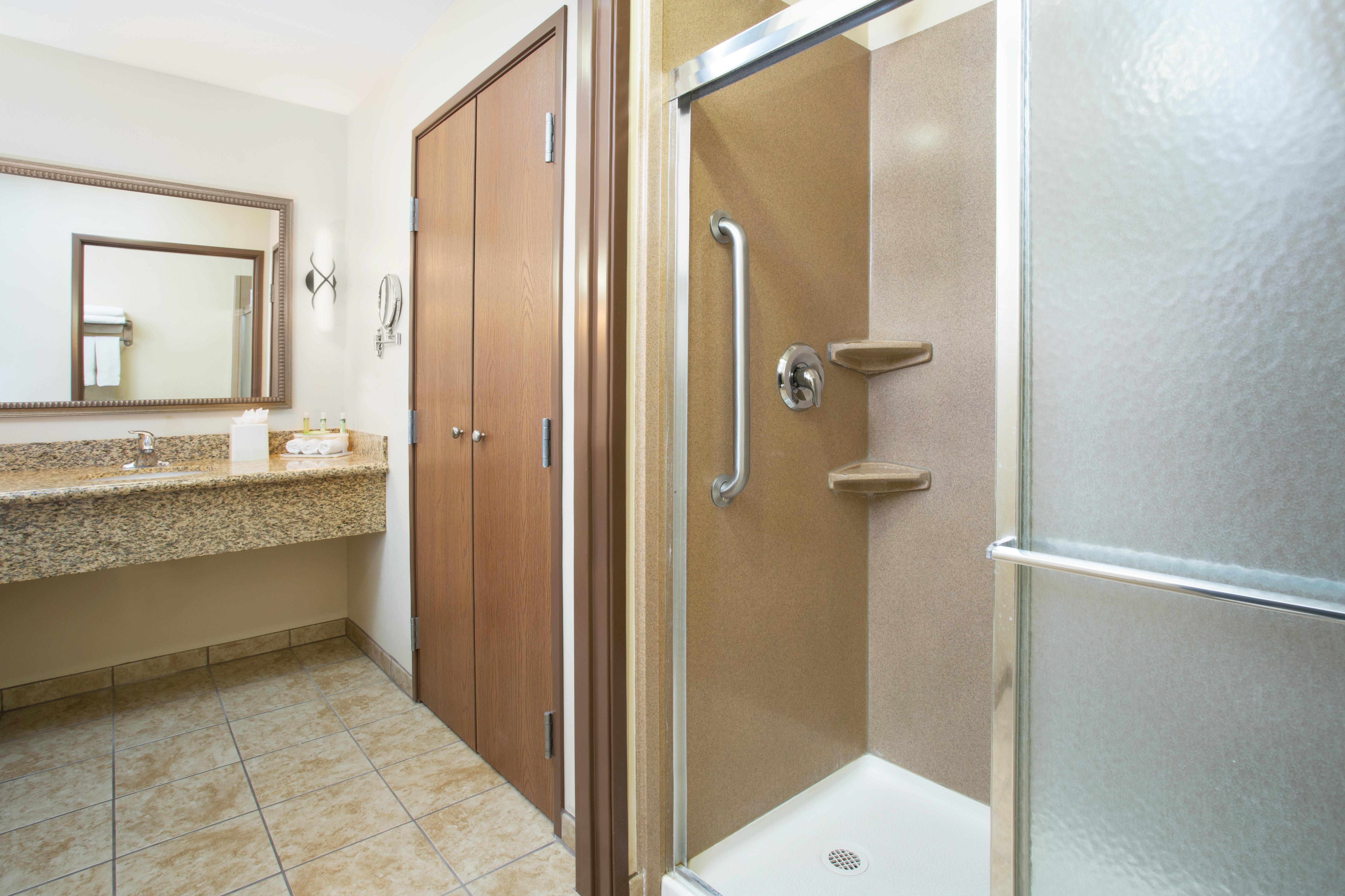 Holiday Inn Express And Suites Los Alamos Entrada Park By Ihg Exteriör bild